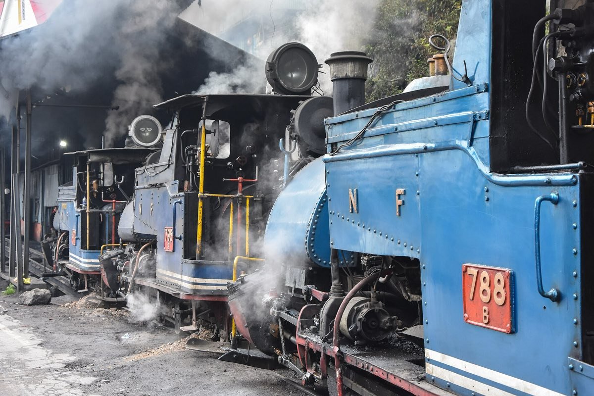 11N/12D Complete Sikkim, Darjeeling & Meghalaya Combo - Sikkim Alpine Wonder to Meghalaya Canyons
