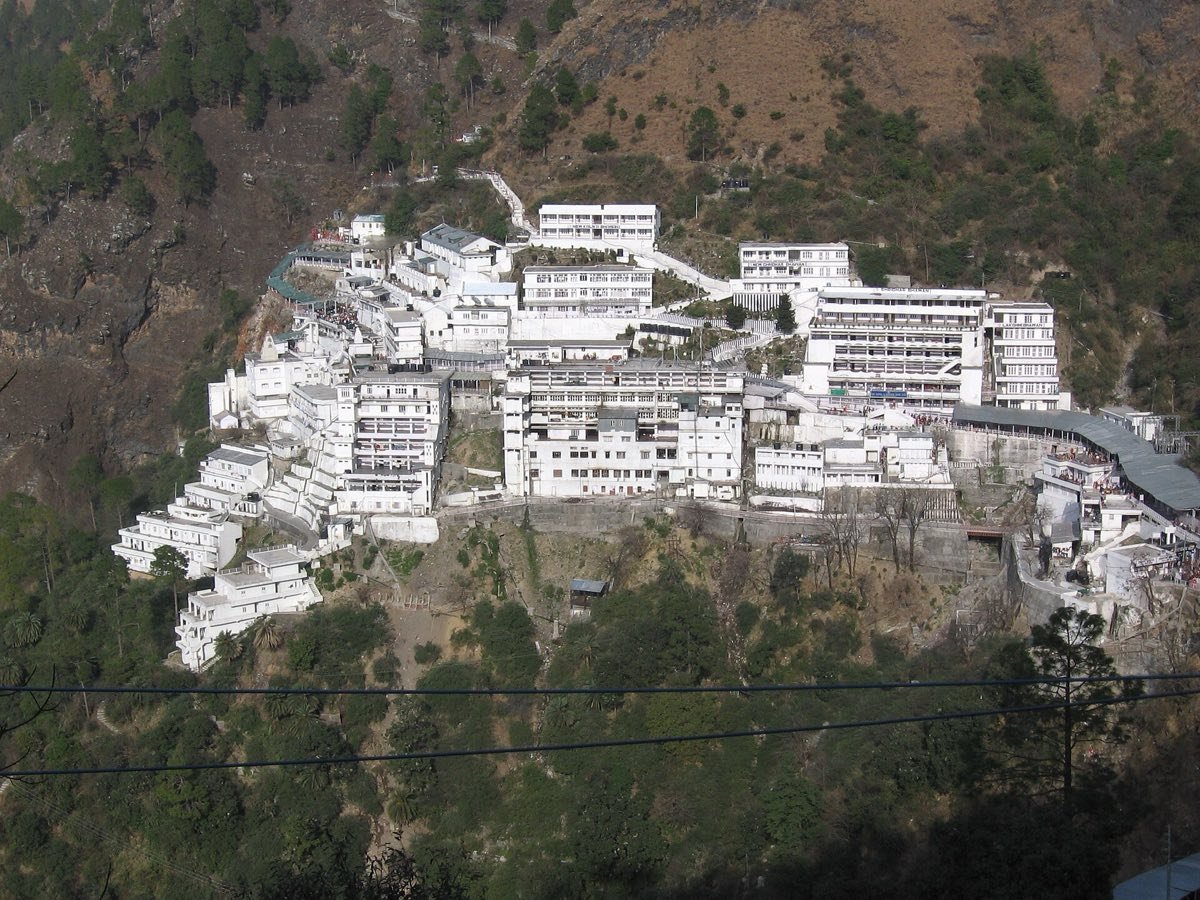 10N/11D Jammu, Kashmir & Ladakh Ultimate Road Journey - From Vaishno Devi to the Roof of the World
